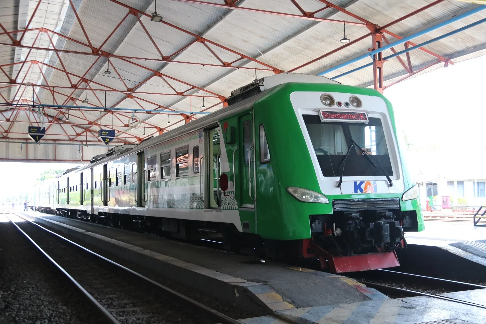 KAI memperpanjang rute KA BIAS hingga Madiun.