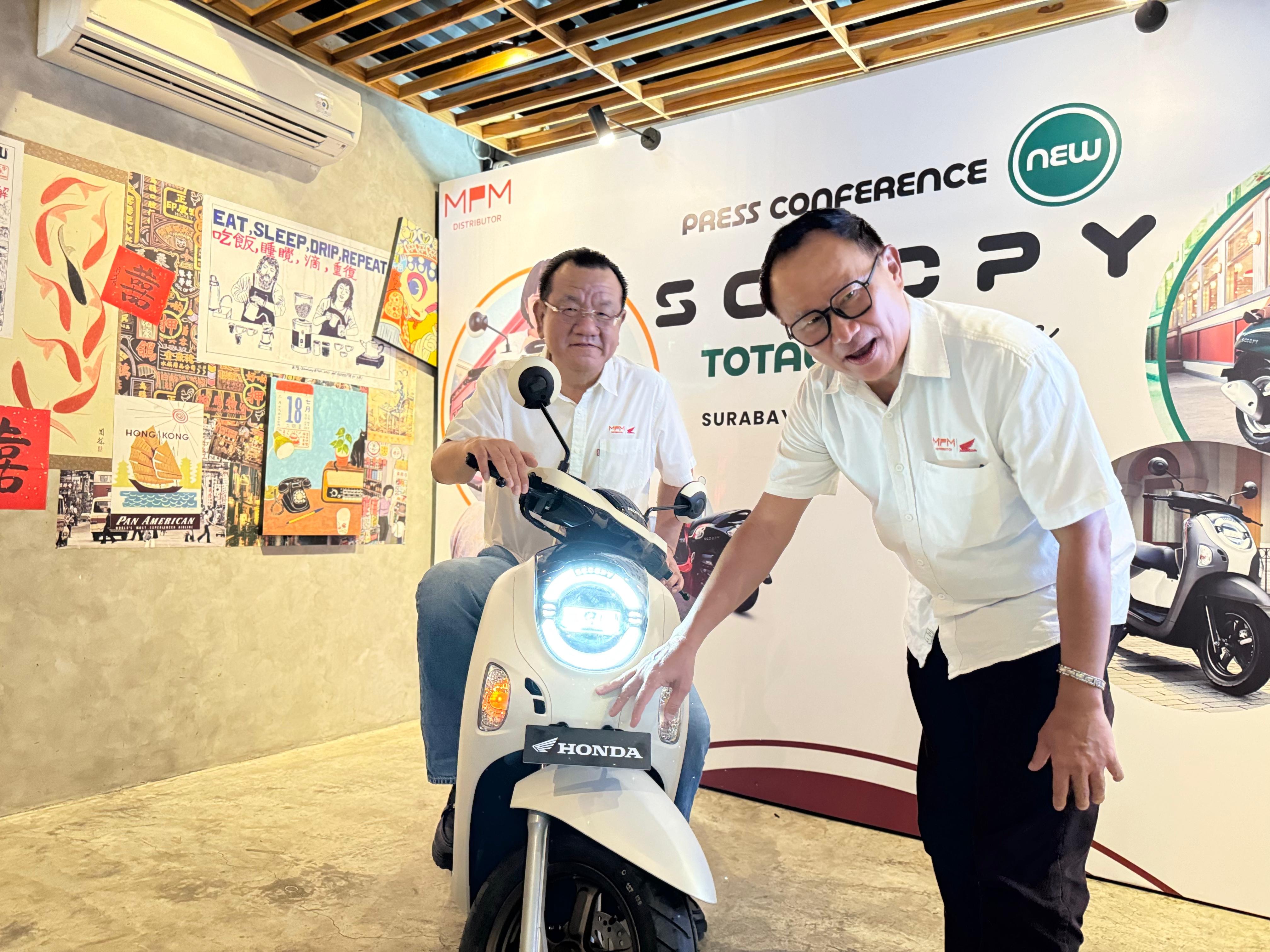 New Honda Scoopy, skutik terlaris Honda.