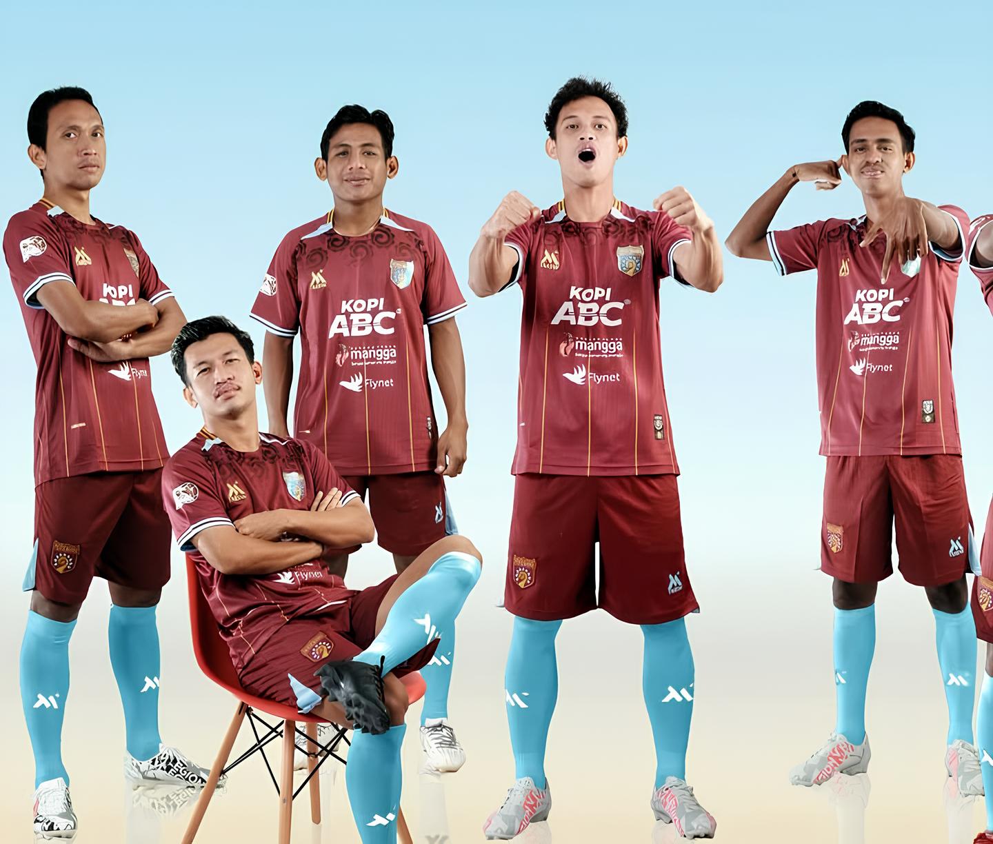 SPIRIT BARU: Skuad Persewangi Banyuwangi menggunakan jersey yang akan digunakan dalam kompetisi Liga 4
