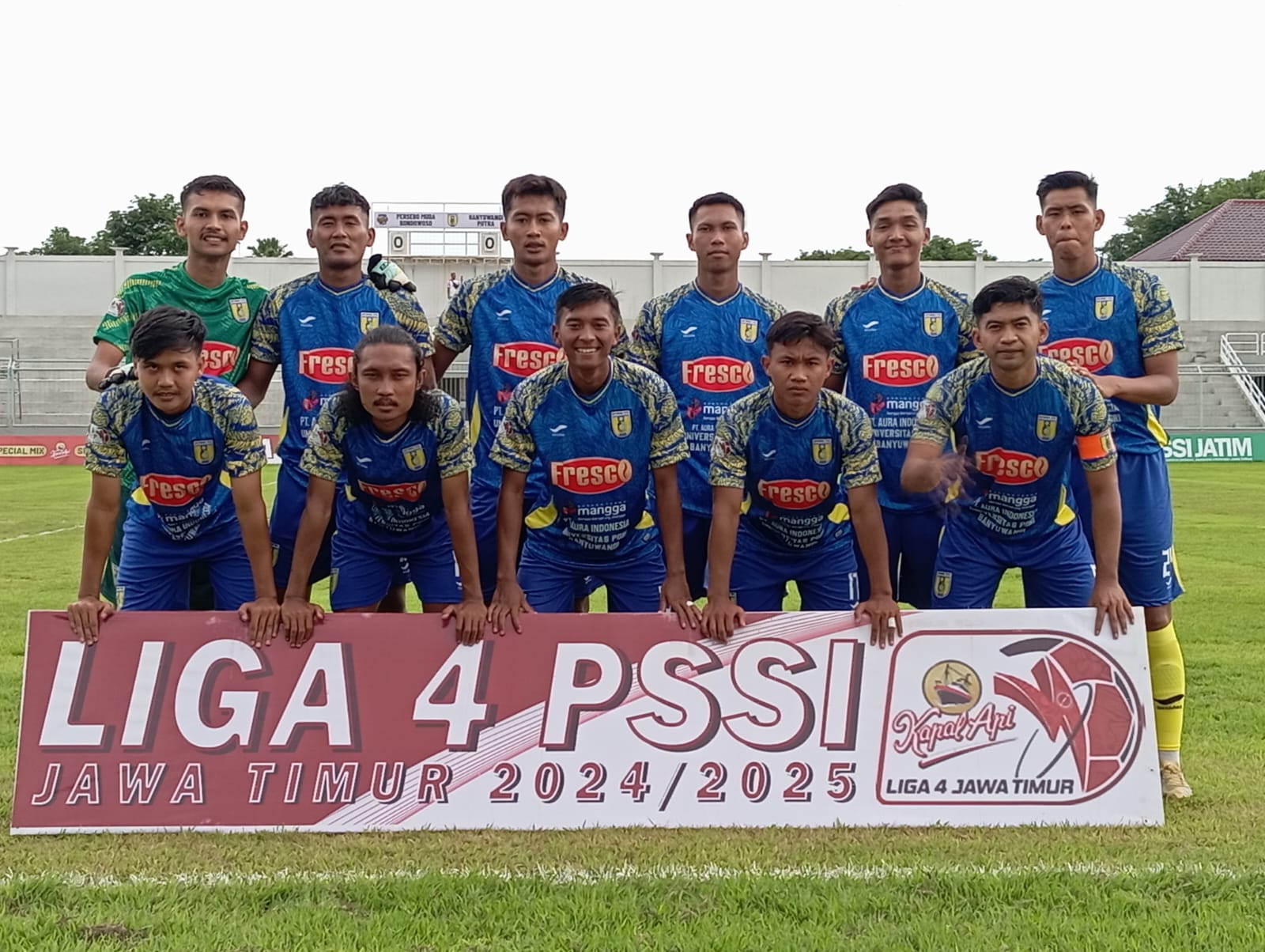 SPIRIT MENANG: Skuad Banyuwangi Putra bersiap menghadapi partai derby Blambangan kontra Persewangi Banyuwangi