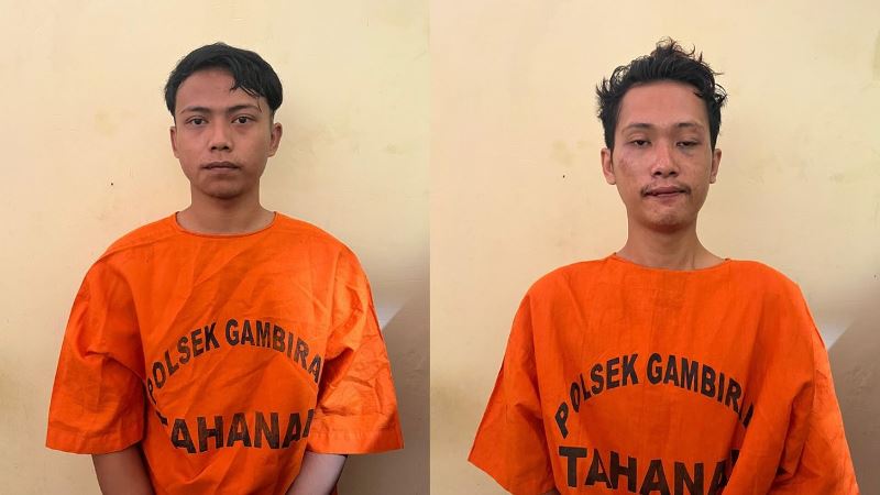 TERSANGKA: Diki Sururi (kanan), Dandi Januari (kiri)