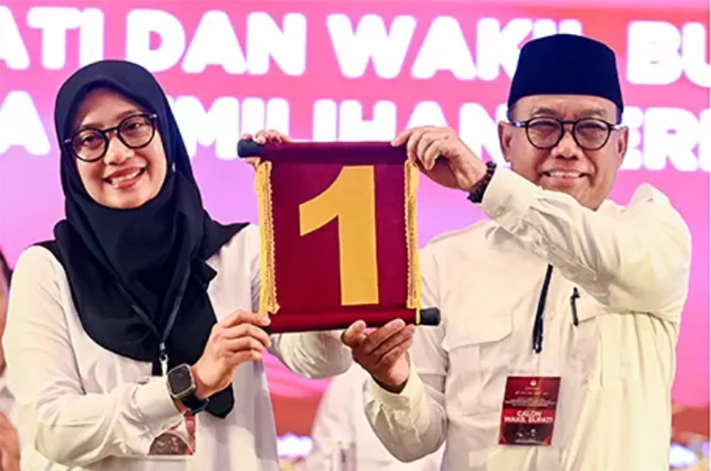 Pasangan Ipuk Fiestiandani dan Mujiono segera dilantik sebagai Bupati dan Wakil Bupati Banyuwangi periode 2025-2029.