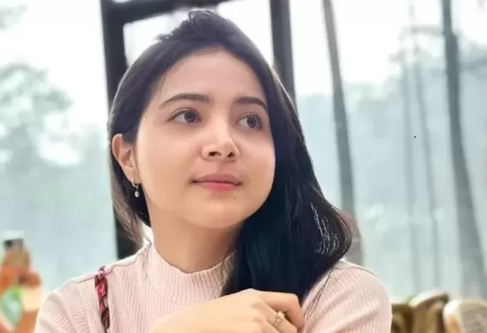 Wayan Bulan Yurriana Sutena