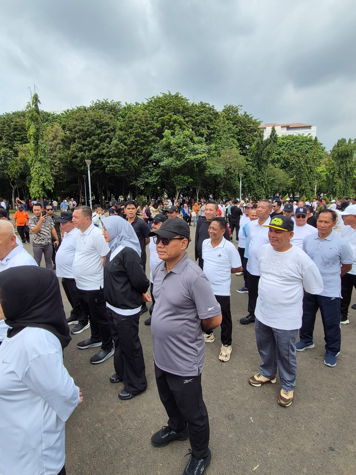 PERSIAPAN PELANTIKAN: Ipuk Fiestiandani dan Mujiono mengikuti gladi kotor pelantikan kepala daerah dan wakil kepala daerah hasil Pilkada 2024 di Monas, Jakarta, Selasa (18/2).