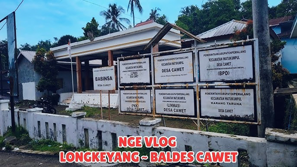 Papan nama di Balai Desa Caet Pemalang, Jawa Tengah. (Foto: thumbnail youtube.com/@harianpemalang)