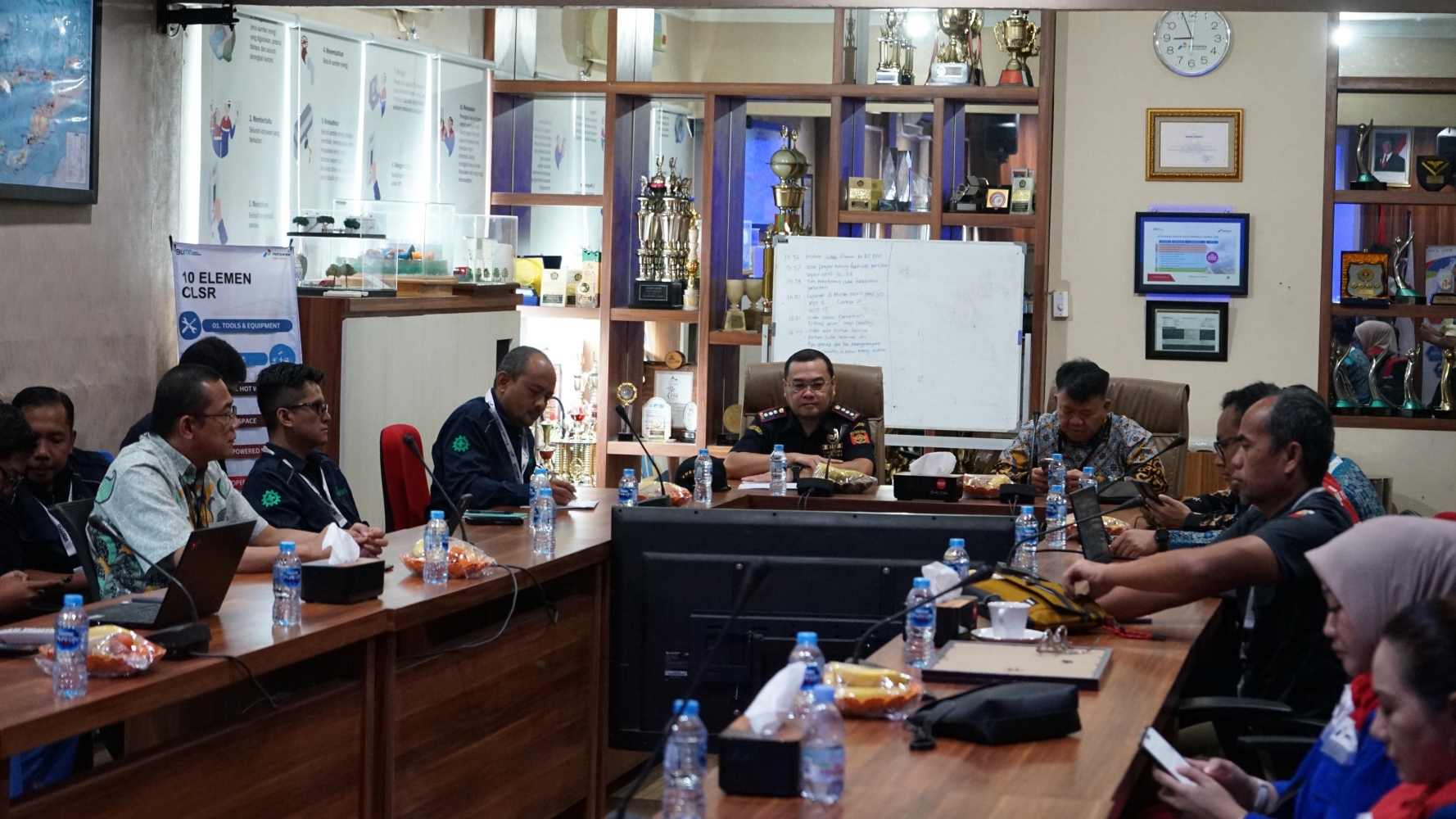 Bea Cukai mendukung pemanfaatan energi bersih dengan membebaskan cukai etil alkohol untuk bahan pembuatan biofuel Pertamax Green 95.