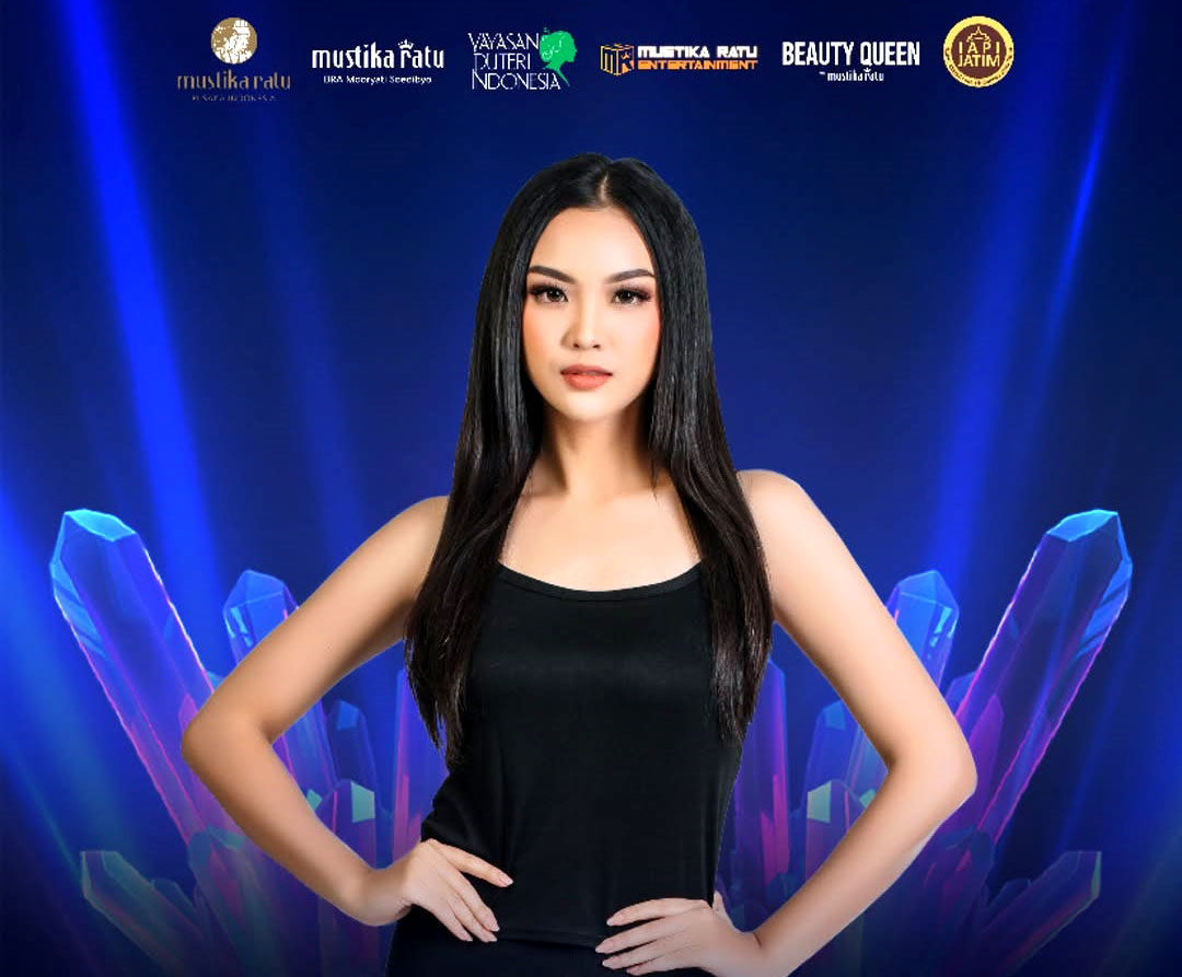 Firsta Yufi Amarta Putri, putri daerah asli Banyuwangi.