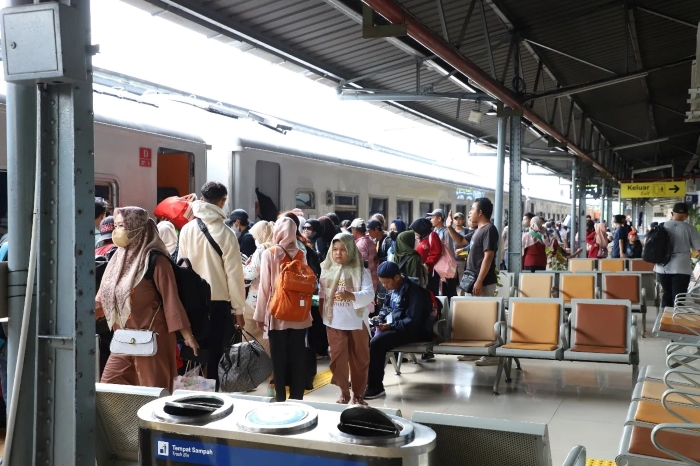 PT KAI Divre III Palembang bekerja sama dengan Dinas Perhubungan Sumsel dan Bank Sumsel Babel kembali menghadirkan program mudik gratis 2025.