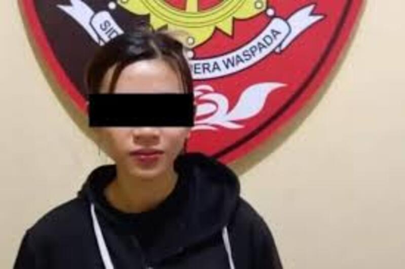 DIAMANKAN: NPS turut diamankan polisi. Dia ternyata punya hubungan dengan pelaku lainnya SAW