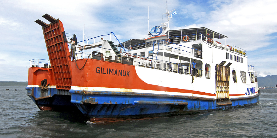 NAMA LOKAL: Kapal motor penumpang Gilimanuk II pernah beroperasi di Selat Bali. (Dok. Radar Banyuwangi)