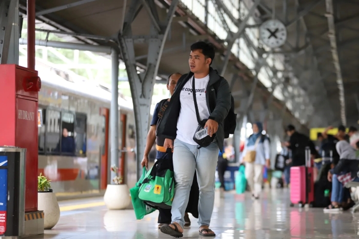 PT KAI mengingatkan calon penumpang untuk mengatur waktu perjalanan dengan baik selama Ramadan.