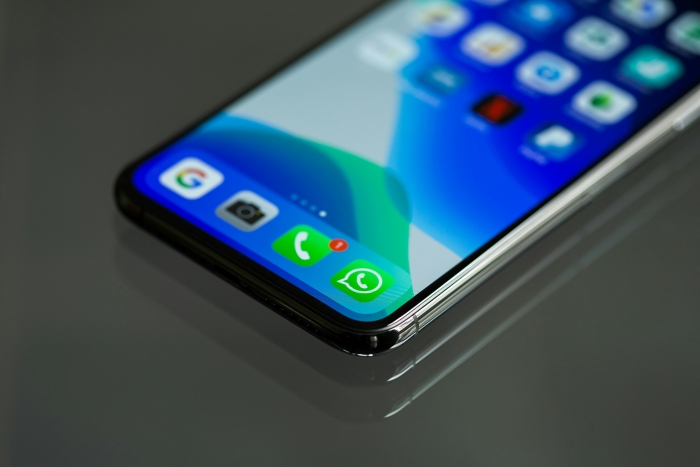 WhatsApp merilis fitur musik baru yang memungkinkan penggunanya menambahkan musik di statusnya.