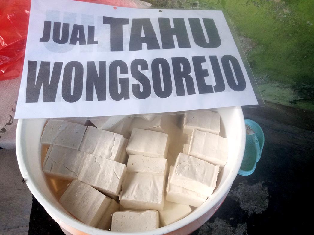 Tahu made in Wongsorejo, Banyuwangi. (Foto: Facebook/Bella Dwi)