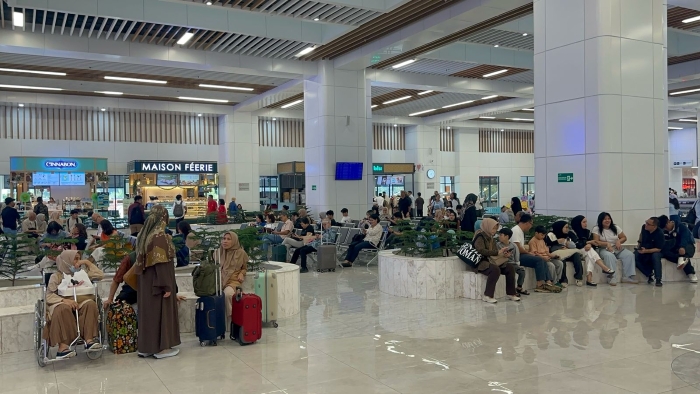Kereta Cepat Whoosh, terutama untuk rute pendek, mendadak jadi primadona baru bagi masyarakat yang ingin berlibur cepat, nyaman, dan tanpa ribet.