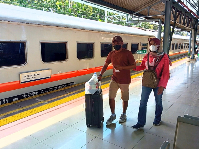 KAI layani lebih dari 20 juta pelanggan saat Lebaran 2025, hadirkan 4,5 juta kursi dan teknologi Face Recognition di stasiun utama.