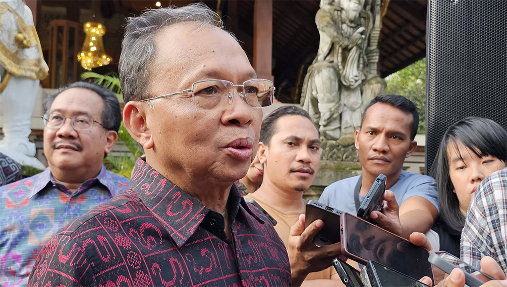 Gubernur Bali, Wayan Koster. (Ni Kadek Novi Febriani/Radar Bali)