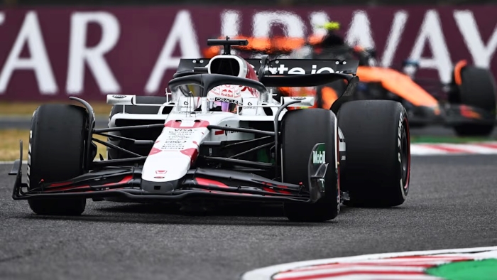 Max Verstappen tegaskan Red Bull masih butuh peningkatan signifikan untuk bersaing dengan McLaren dalam perebutan gelar F1 2025.