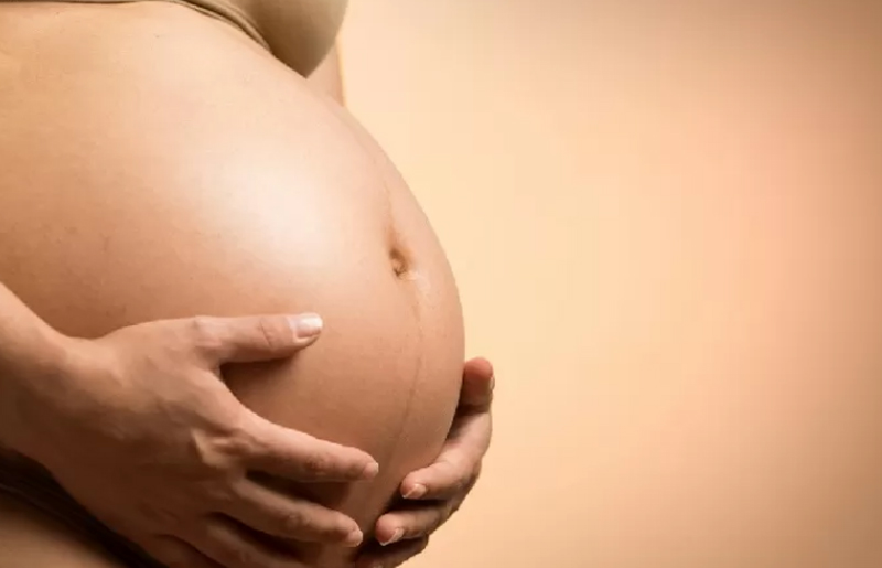 DUA TERAPI: Untuk terapi kesuburan bisa pillih iseminasi ataukah bayi tabung