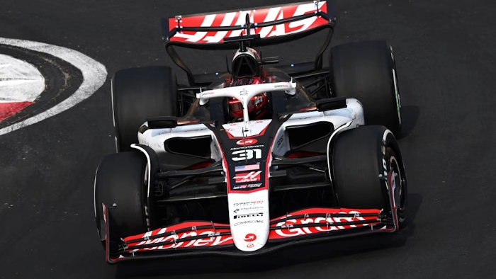 Ollie Bearman finis ke-10 di GP Bahrain F1 2025 usai start dari posisi terakhir, membawa pulang poin penting untuk tim Haas.