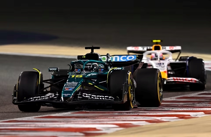 Aston Martin kesulitan di GP Bahrain 2025, Fernando Alonso finis P15 dan Lance Stroll di P17.