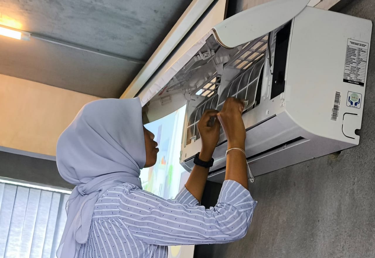 CEK KOMPONEN: AC mendadak tidak dingin periksa bagian penting ini untuk bisa kembali seperti semula