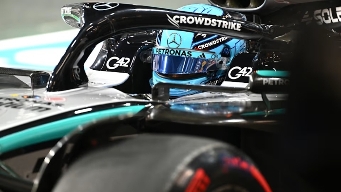 George Russell menyesal gagal rebut pole di GP Arab Saudi 2025 usai hanya terpaut 0,113 detik dari Verstappen dan start dari posisi ketiga.