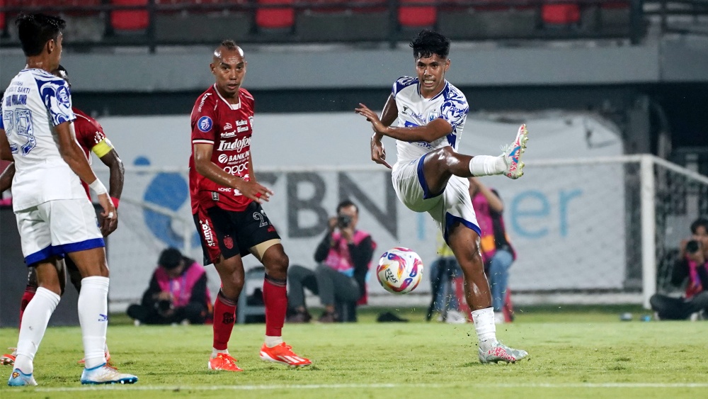 PERLAWANAN: PSIS Semarang sekuat tenaga untuk menjalani sisa laga dengan semangat tinggi
