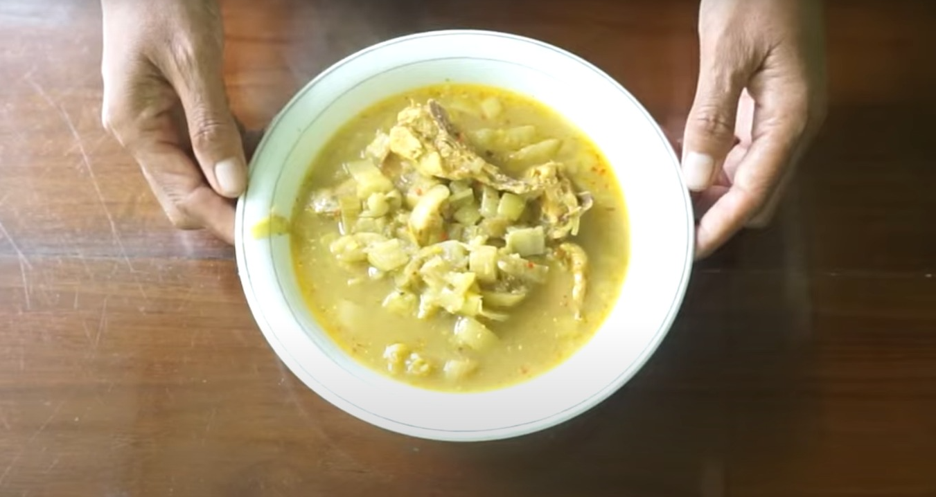 Sayur ares khas Bali (YouTube Jejak Nayar).