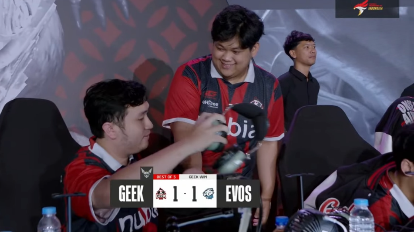 Geek paksa Evos ke game yang ketiga, MPL ID S15 Week 6 (YouTube MPL Indonesia).