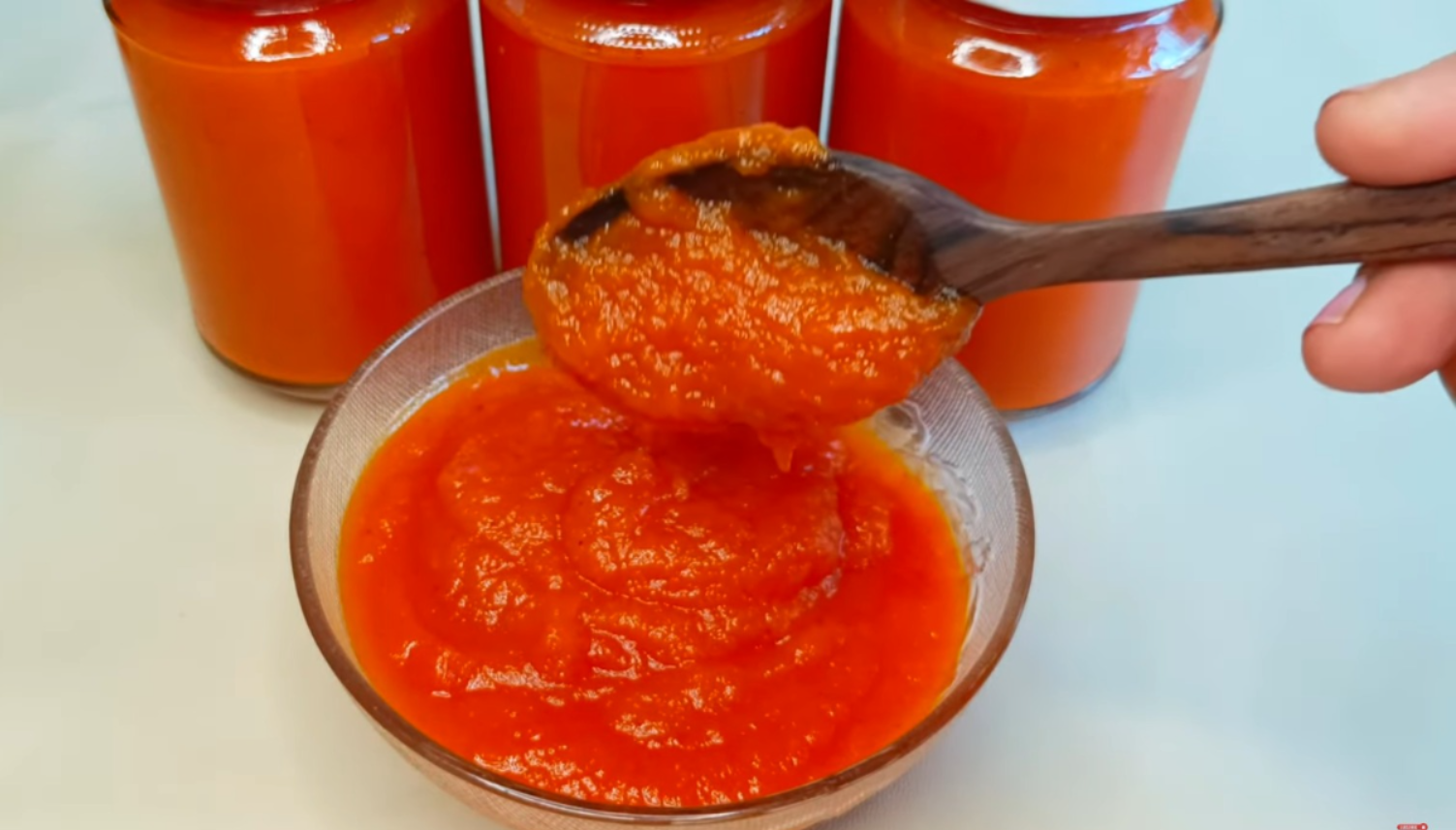 Saus yang terbuat dari pepaya (YouTube Endang Mengge).