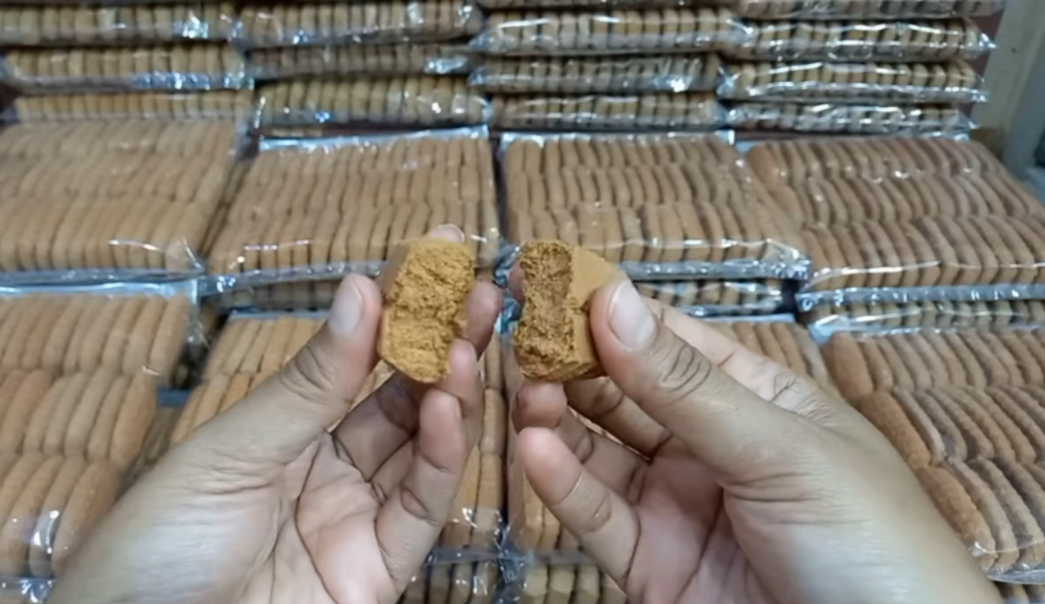 Kue kering jahe (YouTube nature life pinggiran).