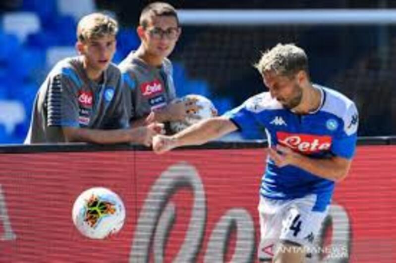 MARQUEE PLAYER: Dries Martens mantan Napoli dan kini bermain di Galatasaray dikaitkan dengan Bali United
