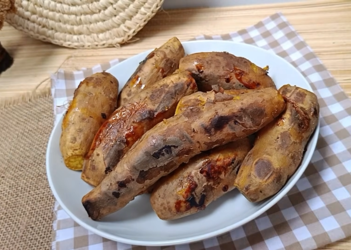 Ubi cilembu, keunikan rasa manisnya yang mengandung karamel.