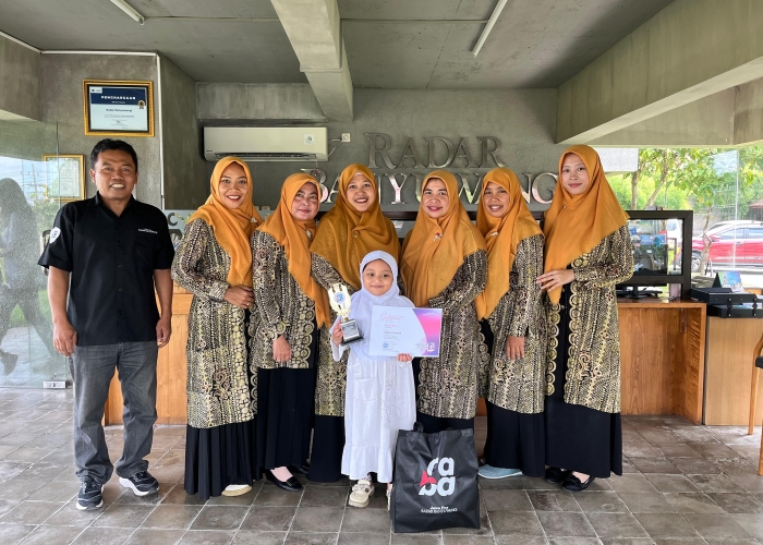 Ghisani Rivie dari TK Dahlia Giri dinobatkan sebagai Juara Favorit dengan total dukungan mencapai 121 suara.