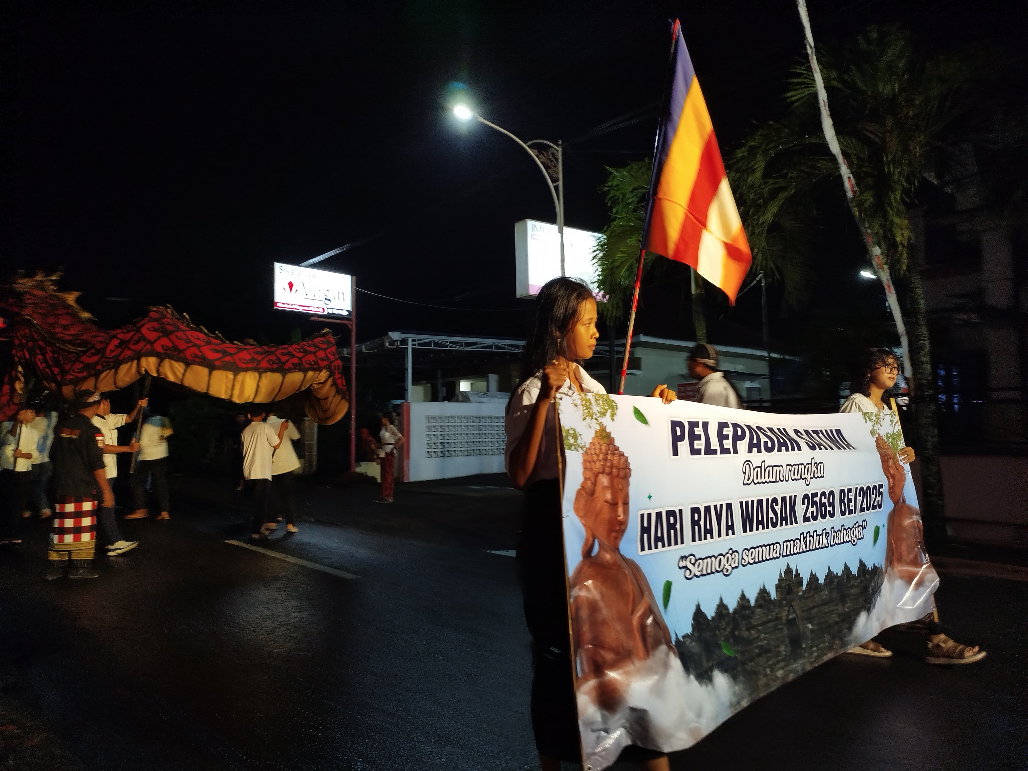 Perayaan Hari Raya Waisak 2569 BE/2025 di Curahjati sangat meriah.