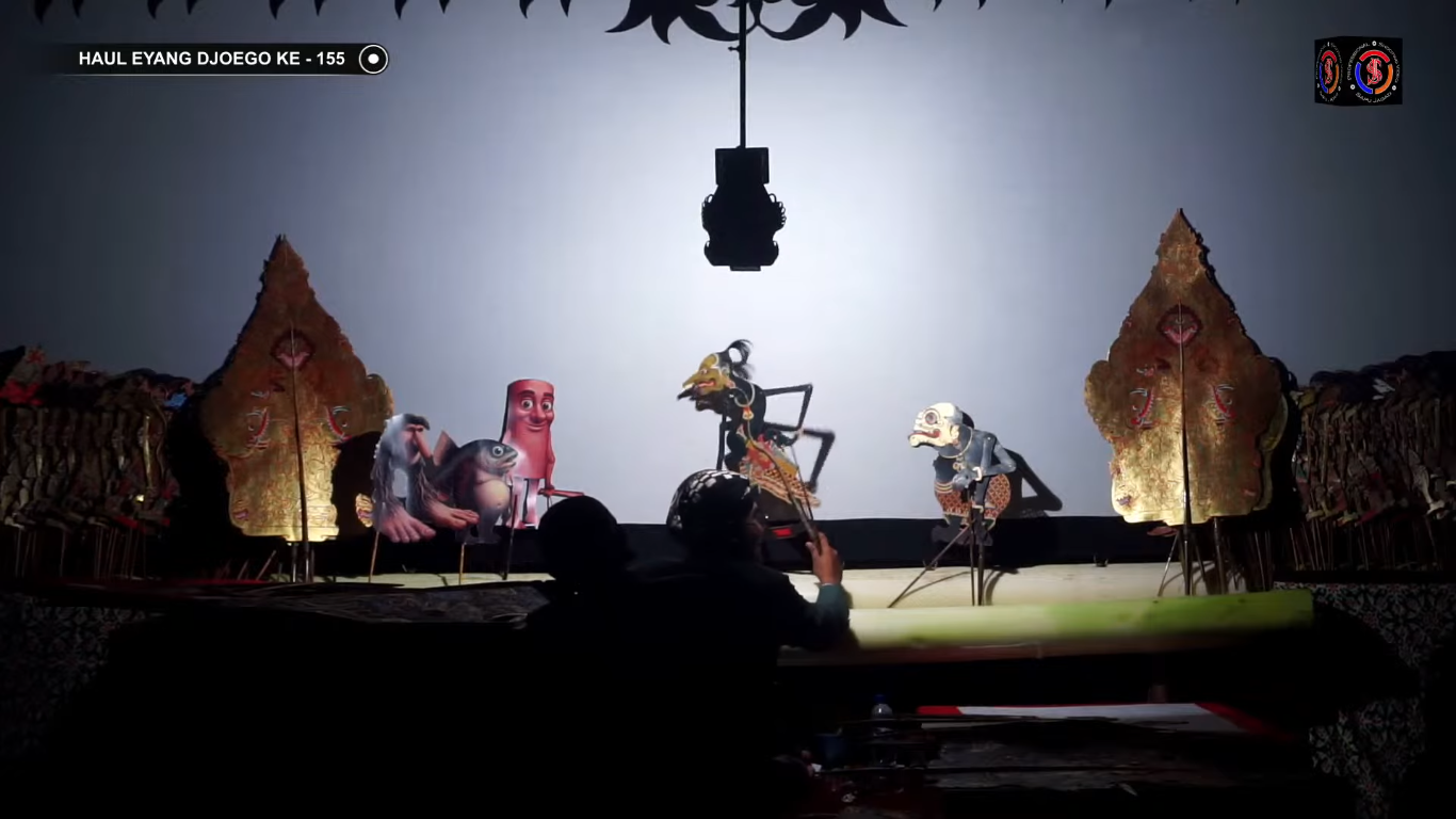 Pagelaran Wayang Kulit Ki Wangsit Winursito Viral, kehadiran anomali Tung Tung Tung Sahur.