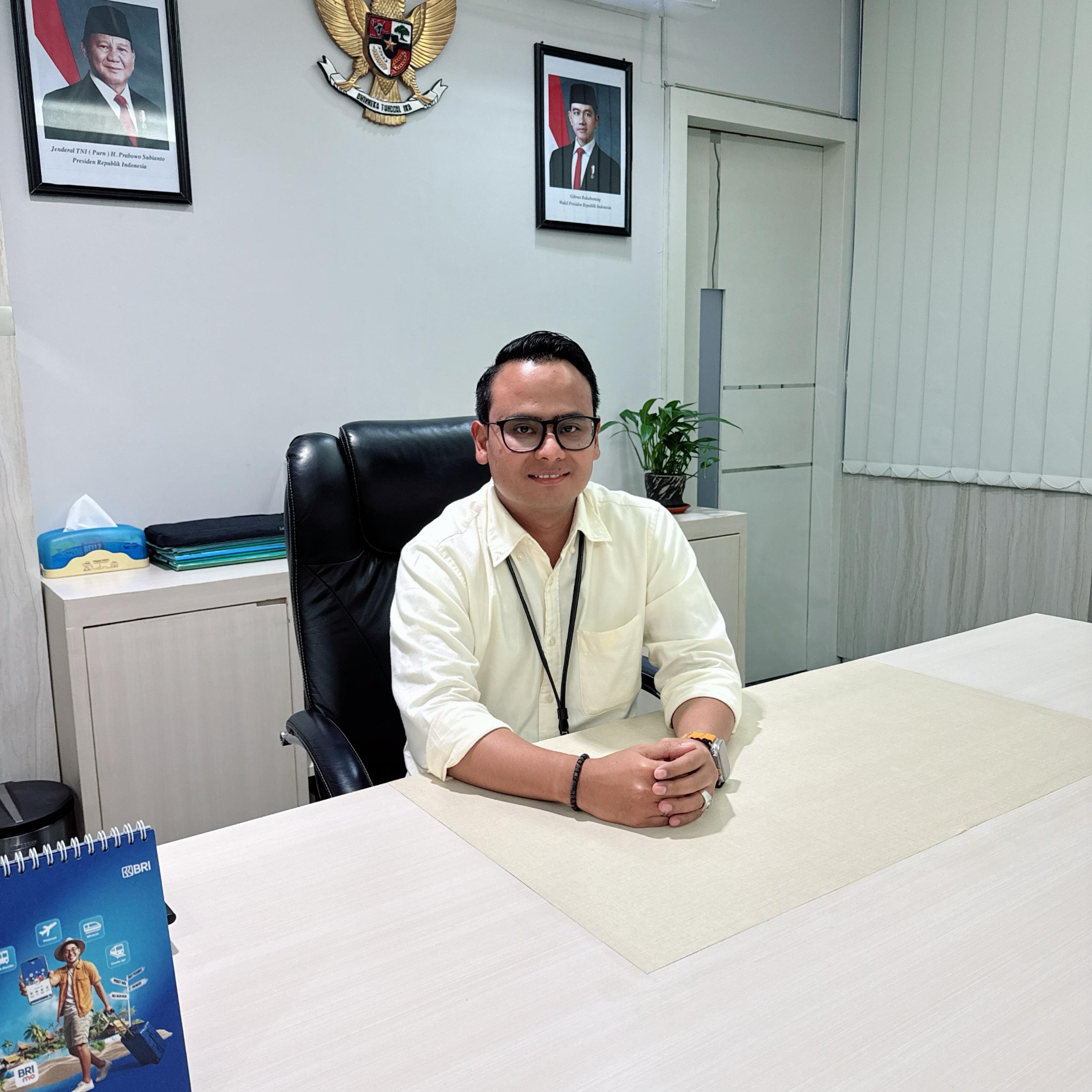 Nanang Sumbara, Pemimpin Kantor Cabang BRI Situbondo.