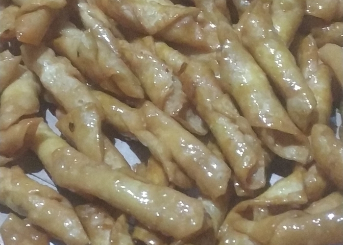 Resep kacang sembunyi renyah.