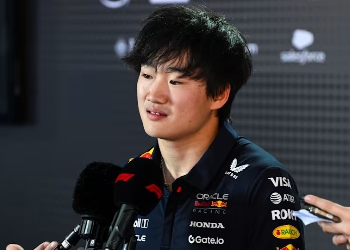 Yuki Tsunoda finis di zona poin di F1 GP Emilia-Romagna usai crash hebat di kualifikasi.