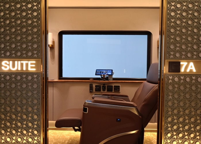 Tiket Suites Class Compartment sudah bisa dipesan.