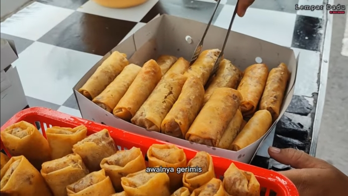 Lumpia Semarang.