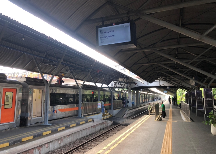 PT KAI Daop 8 Surabaya layani 174.654 penumpang selama libur panjang Hari Kenaikan Isa Almasih.