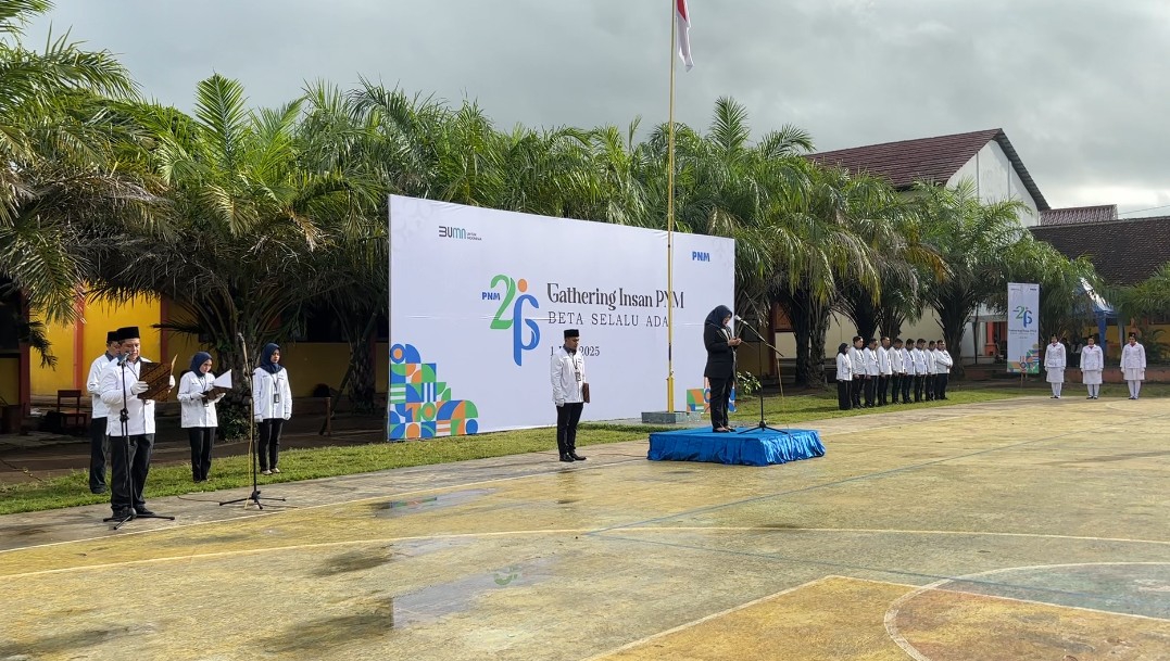 PNM Banyuwangi teguhkan nilai kebangsaan dan berdayakan perempuan prasejahtera pelaku usaha mikro.