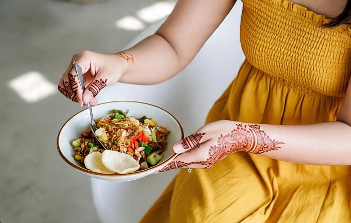 Makna mimpi memakan rujak.