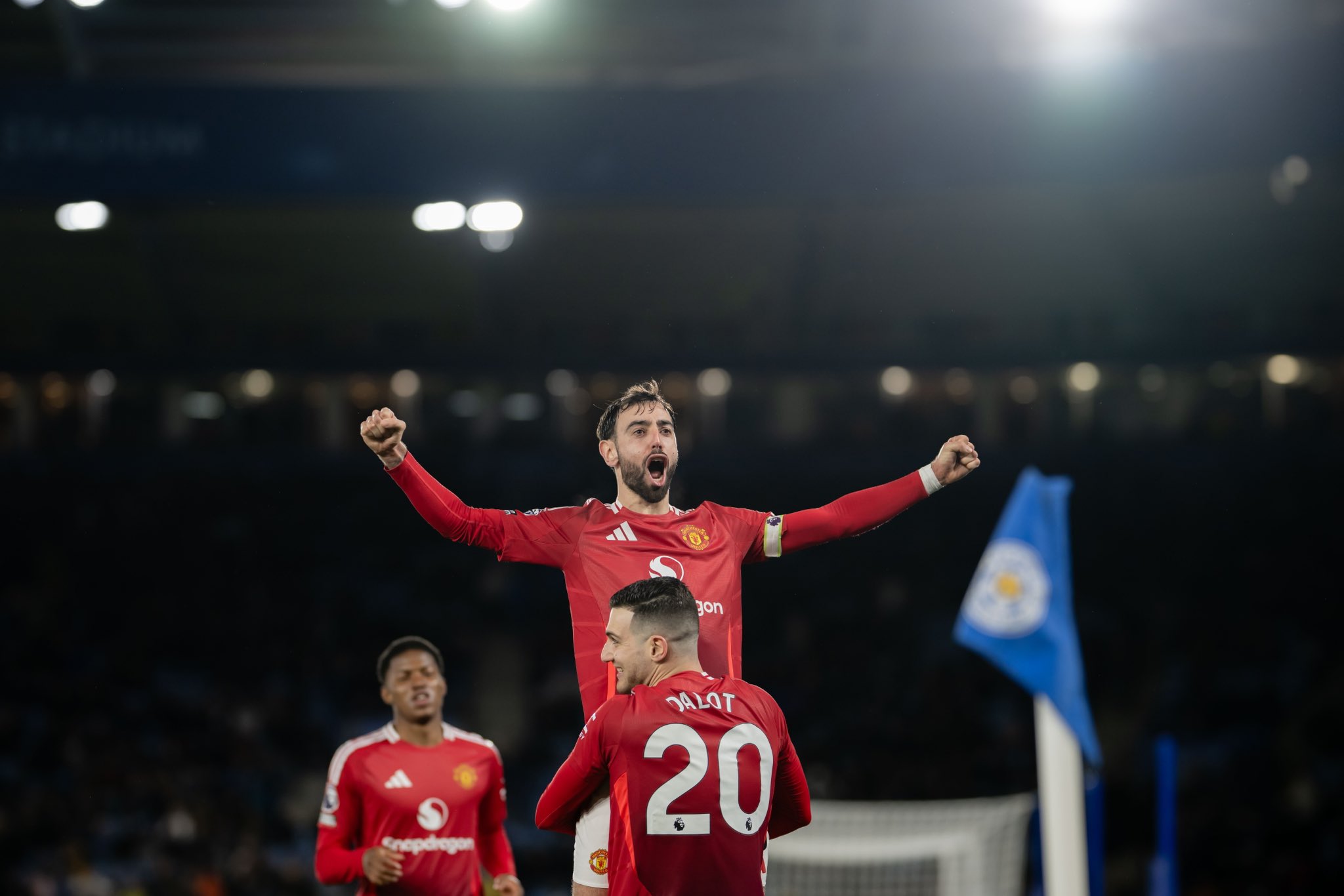 BERTAHAN: Bruno Fernandes menolak tawaran menggiurkan Al Hilal