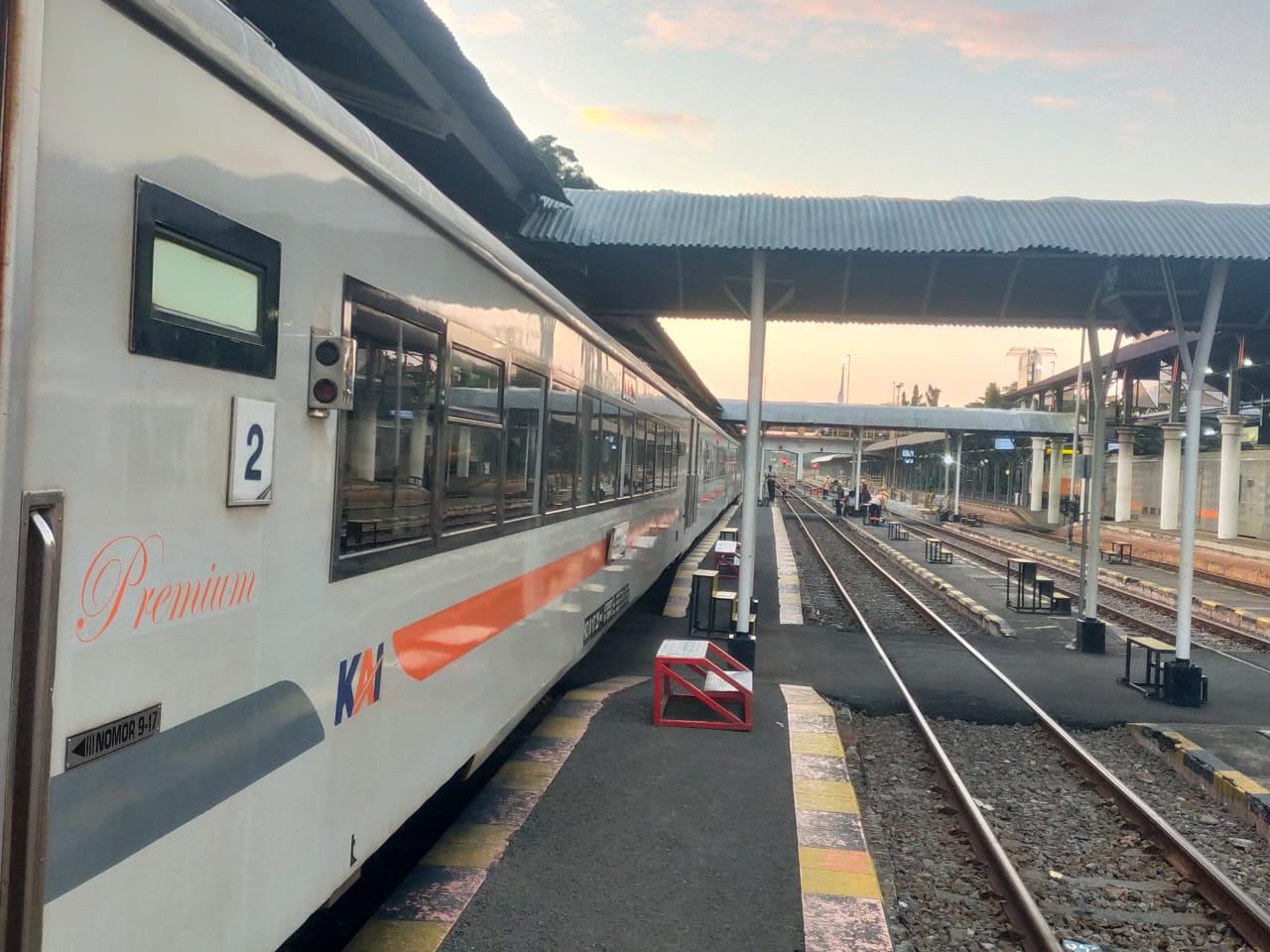 KAI beri diskon 30 persen tiket kereta api ekonomi non subsidi hingga 31 Juli 2025.