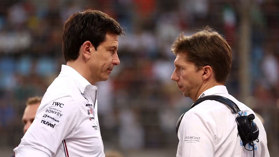 Toto Wolff jadi inspirasi besar bagi James Vowles dan Andy Cowell.