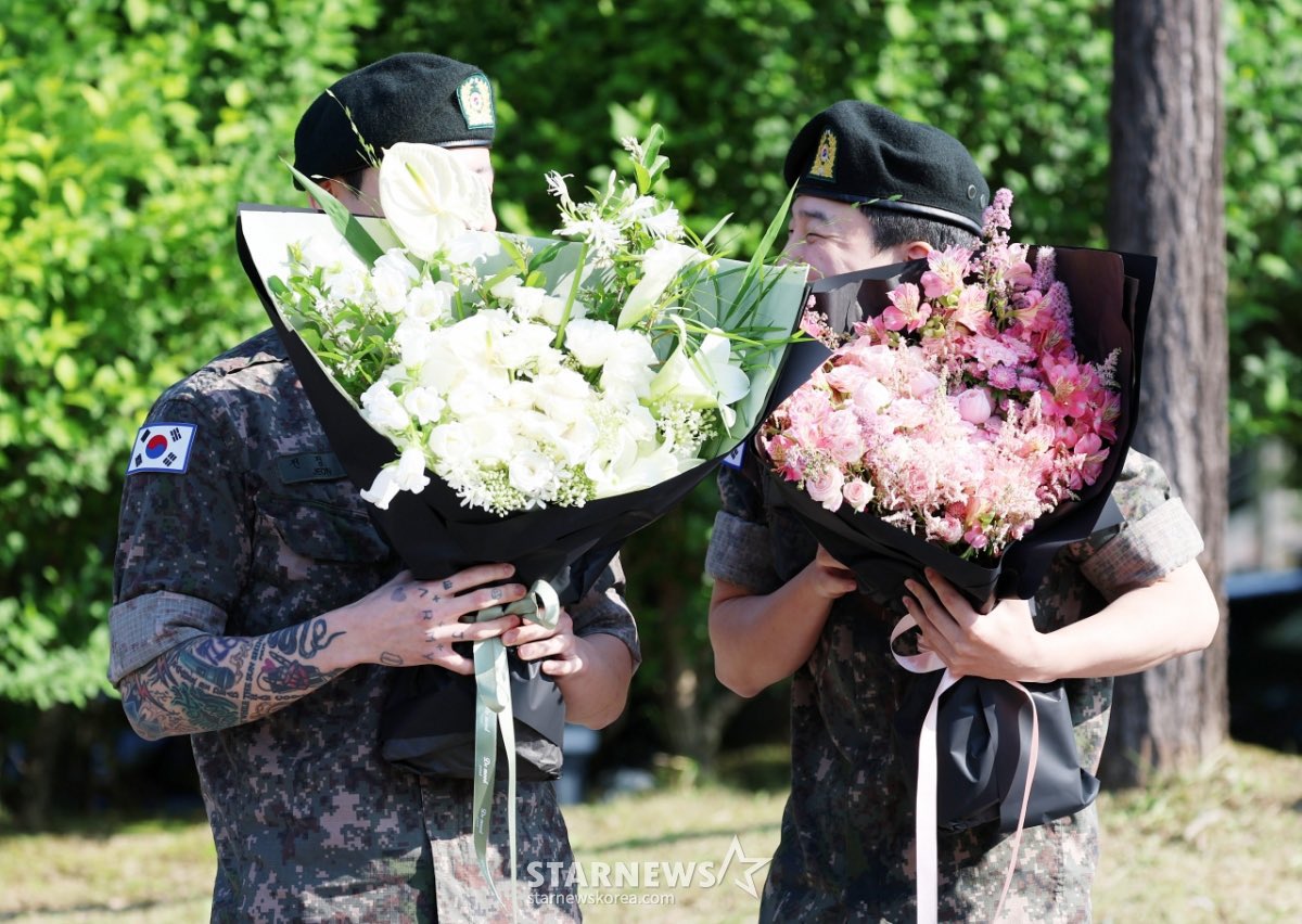 Jimin dan Jungkook selesai wamil.