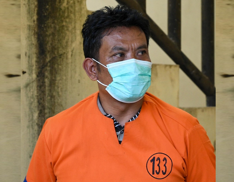Joko Suyoto, ayah penyanyi Farel Prayoga ditangkap polisi karena kasus judol.