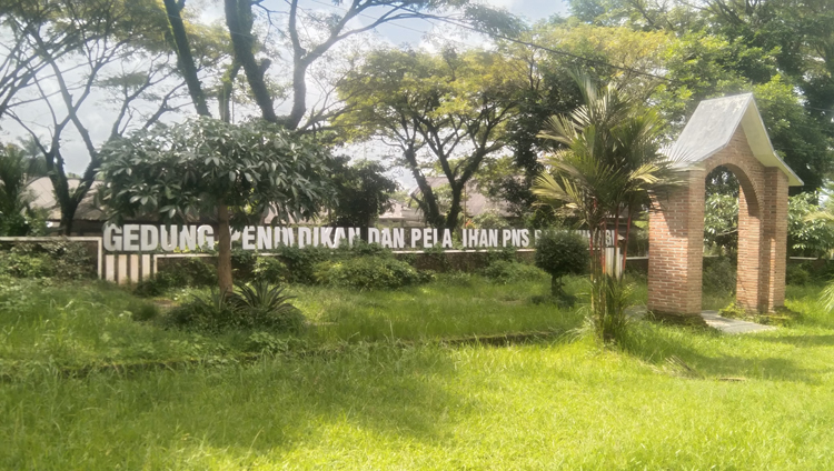 Gedung Pendidikan dan Pelatihan PNS Banyuwangi di Kecamatan Licin akan dimanfaatkan sebagai sekolah rakyat.